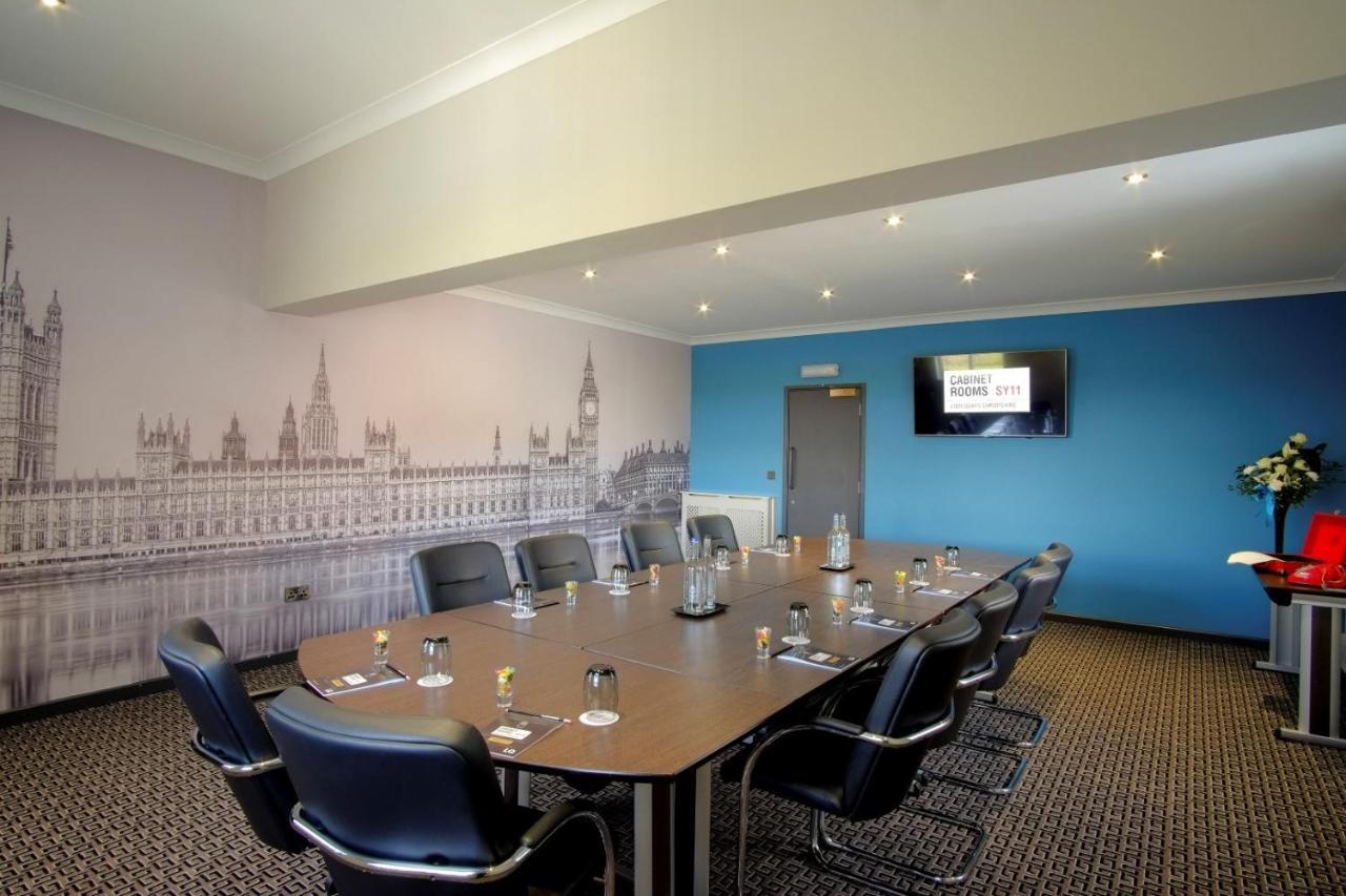 Lion Quays Resort Chirk Exterior foto